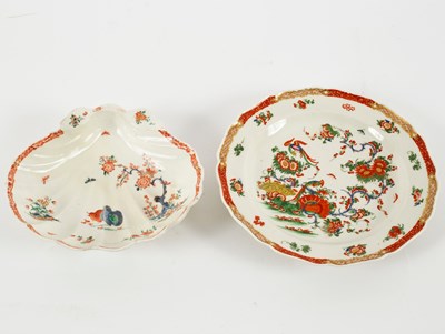 Lot 243 - A Worcester Kakiemon Phoenix pattern plate,...