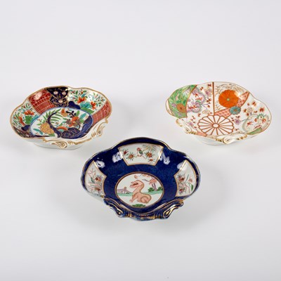 Lot 257 - Three Coalport Japonaiserie shell-shaped...