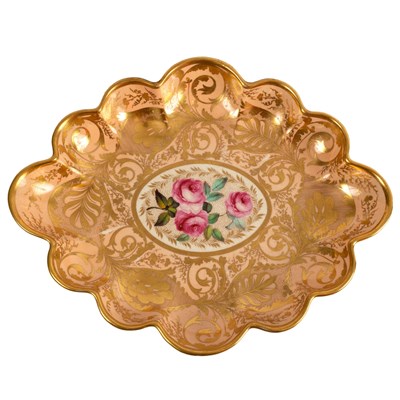 Lot 260 - A Derby lobed lozenge dish with a central rose...