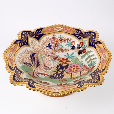 Lot 327 - A Worcester (Flight, Barr & Barr) Imari...