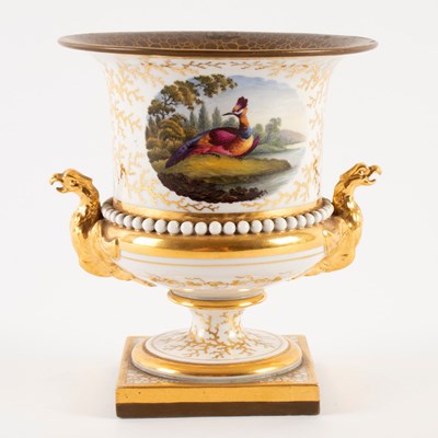 Lot 407 - A Worcester Flight, Barr & Barr vase, circa...