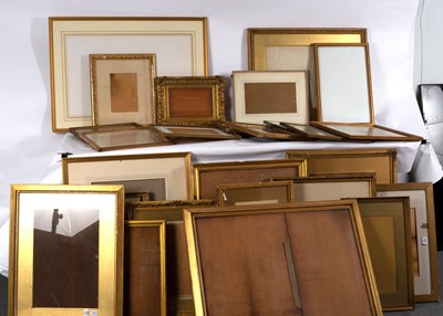 Lot 487 - A quantity of picture frames, some with mounts