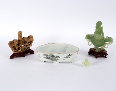 Lot 489 - A Chinese nephrite censer and cover, with lion...