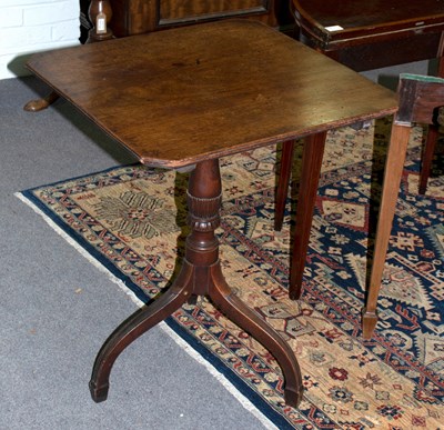 Lot 808 - A 19th Century mahogany tilt top occasional...