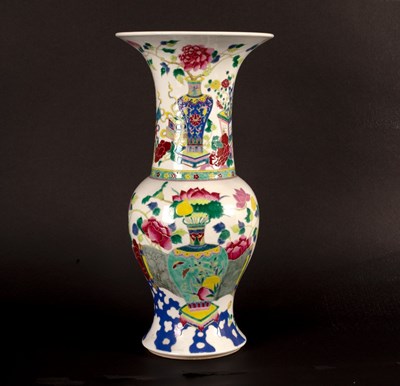 Lot 216 - A Chinese famille rose yen yen vase, Qing...