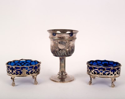 Lot 28 - A pair of George III oval silver salts, London...