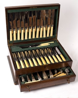 Lot 134 - A canteen of silver plated cutlery comprising...