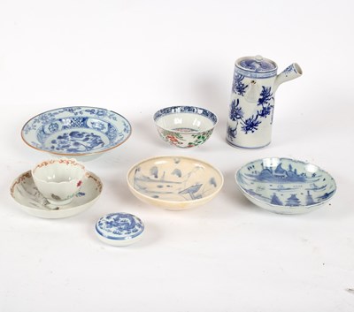 Lot 538 - A Chinese famille verte tea bowl, 18th Century,...