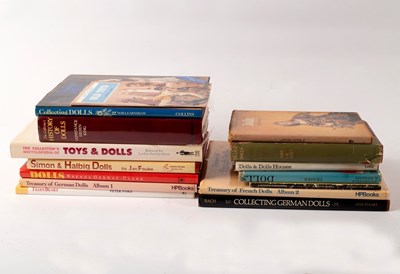 Lot 605 - Foulke (J) Simon Halbig Dolls and other books...