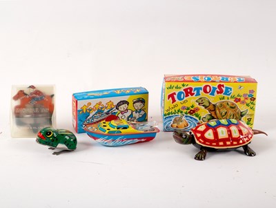 Lot 617 - A Japanese tortoise with walking action,...