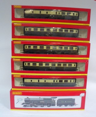 Lot 650 - A Hornby R2233 'King Stephen' locomotive and...