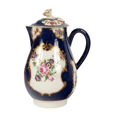 Lot 881 - A Worcester blue scale ground milk jug and...