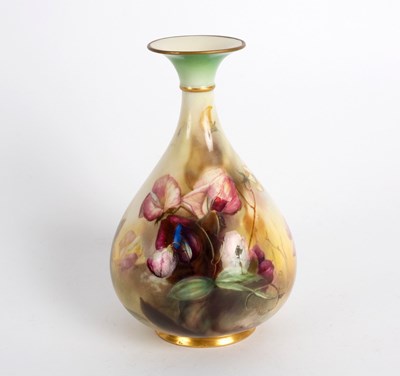 Lot 926 - A Worcester Hadley bottle vase painted with...