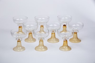 Lot 169 - A set of nine champagne coupes with clear...