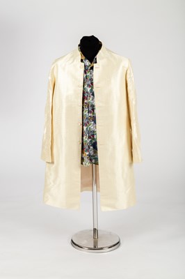 Lot 327 - An Indian coat with Nehru collar in buttermilk...