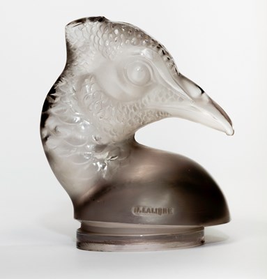 Lot 692 - Lalique, a Tête de Paon car mascot, Marcilhac...