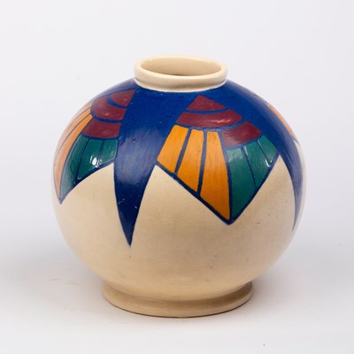 Lot 716 - An Art Deco style vase, of globe form in cream...