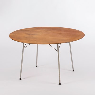 Lot 966 - Arne Jacobsen (1902-1971) for Fritz Hansen/A...