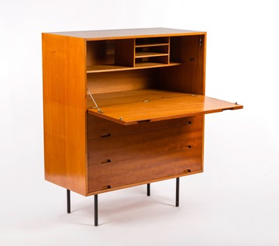 Lot 970 - Robin Day (1923-2003)/A 'Hilleplan' bureau,...