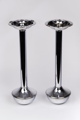 Lot 990 - A pair of Art Deco style chrome smokers stands,...