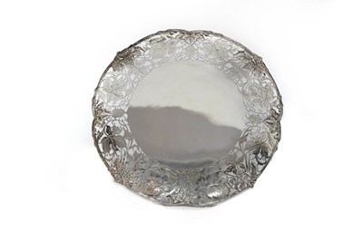 Lot 85 - A silver salver, Mappin & Webb, Sheffield 1966,...