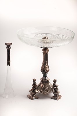 Lot 133 - A silver plated table centre piece with glass...