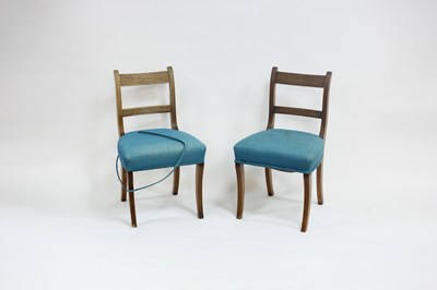 Lot 523 - A pair of Regency mahogany single chairs with...