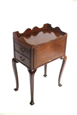 Lot 636 - A George III mahogany bedside table with...