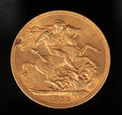 Lot 74 - A George V gold sovereign, 1915