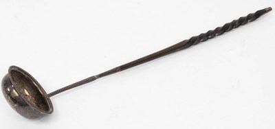 Lot 124 - A George III silver toddy ladle, marks rubbed,...