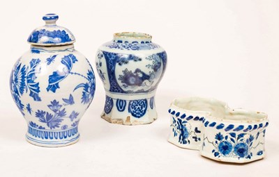 Lot 392 - A Delft cruet stand for oil and vinegar...