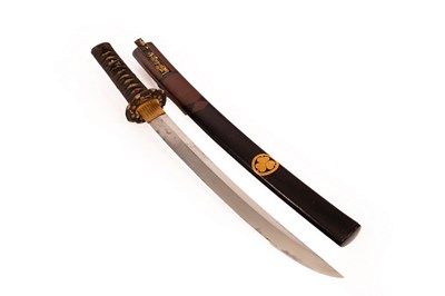 Lot 486 - A Japanese wakizashi short sword, the scabbard...