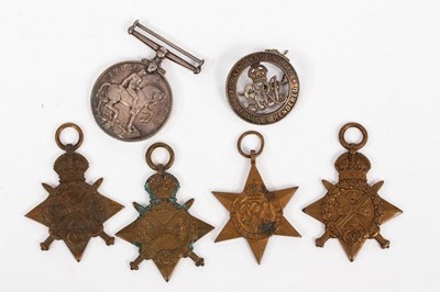 Lot 916 - 1914 Star (7440 Pte. A.V. Beach. 5/D. Gds.);...