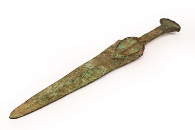 Lot 928 - An early Luristan bronze dagger, circa 1000 BC,...