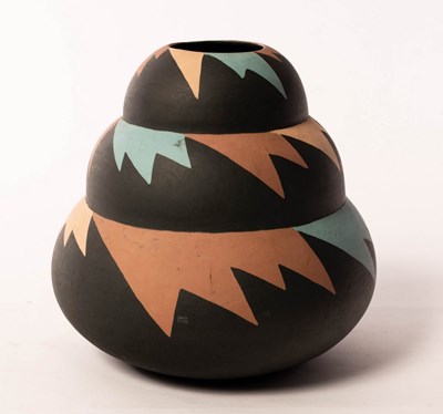 Lot 320 - Felicity Aylieff (born 1954), a ringed vessel,...