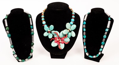 Lot 40 - A faux turquoise and coral necklace of multi...