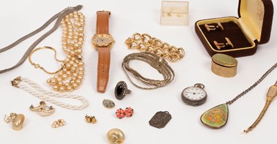 Lot 69 - A quantity of costume jewellery and watches...