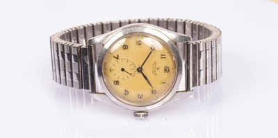 Lot 109 - A gentleman's Rolex Oyster stainless steel...