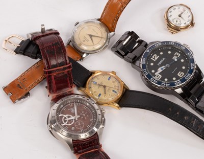 Lot 117 - Five gentleman's sundry wristwatches