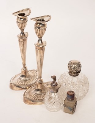 Lot 148 - A pair of silver candlesticks, Sheffield 1918,...