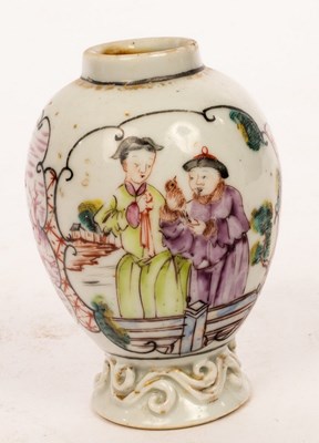 Lot 101 - A late 18th Century Chinese porcelain tea...
