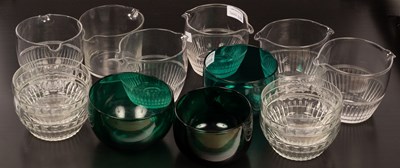 Lot 118 - A quantity of glass finger bowls and glass...