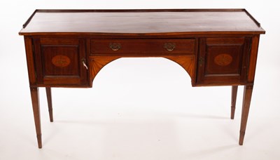 Lot 416 - An Edwardian mahogany sideboard, inlaid bats...