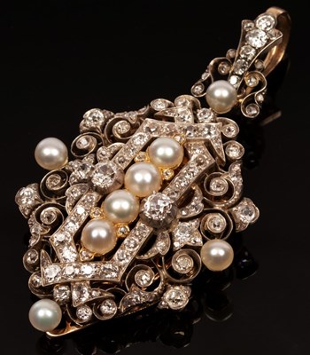 Lot 416 - A Victorian diamond and pearl pendant/clip,...