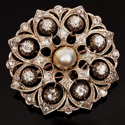 Lot 419 - A Victorian diamond and pearl cluster...