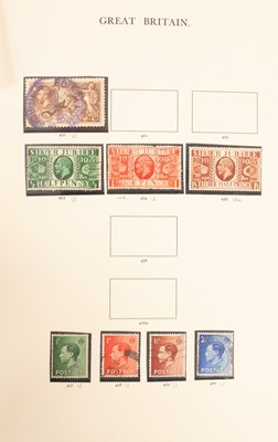 Lot 493 - A purposed GB Windsor stamp album of mixed and...