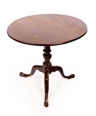 Lot 621 - A George III mahogany supper table, the...