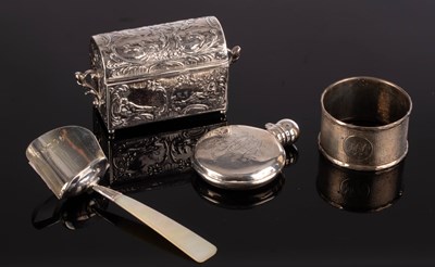 Lot 9 - A foreign silver trinket box, import marks...