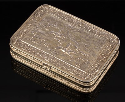 Lot 15 - A George III silver snuff box, IA 1811, the...