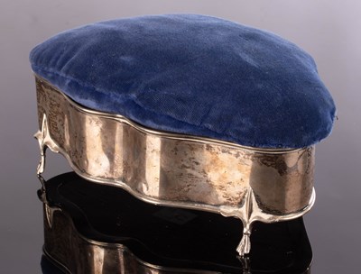 Lot 21 - A silver trinket box, Cornelius Desormeaux...